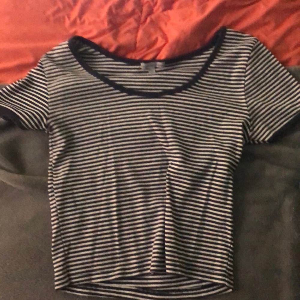 Cropped striped tee